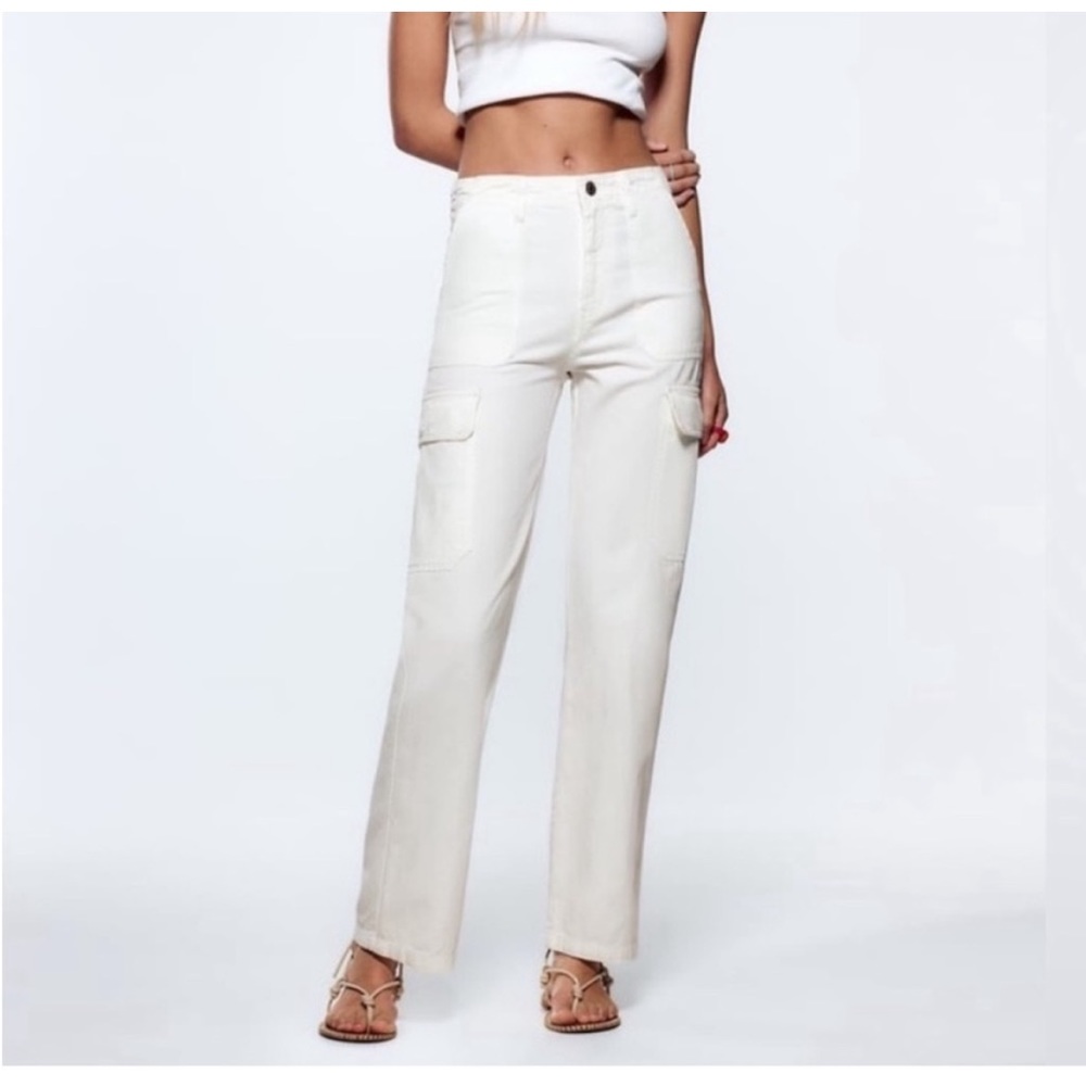 ZARA high waisted white cargo pants